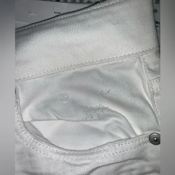 LOFT Classic White Jeans - Size 18 - Picture 5 of 10